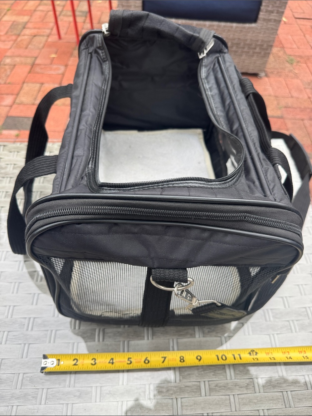 Sherpa Pet Carry Bag with Mesh Panels - Versatile Travel & Pet Carrier